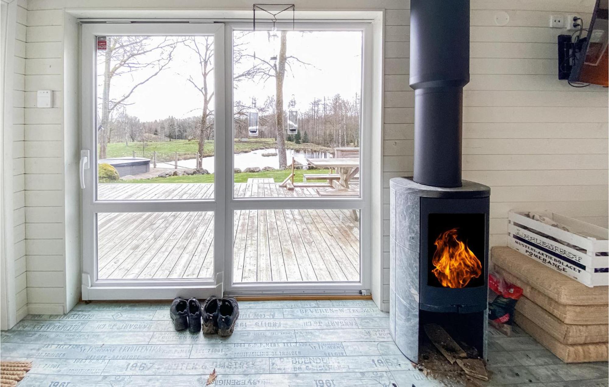Awesome Home In Aetran With Lake View Atran Buitenkant foto