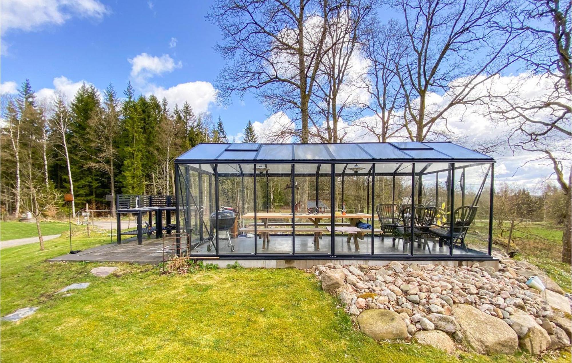 Awesome Home In Aetran With Lake View Atran Buitenkant foto
